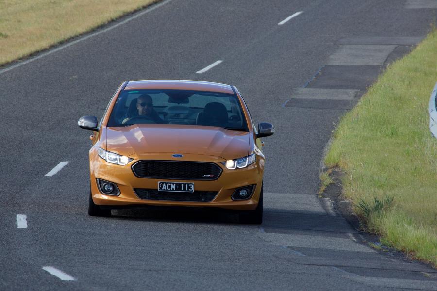  Ford Falcon XR8 2014 года  (фото 5 из 9)